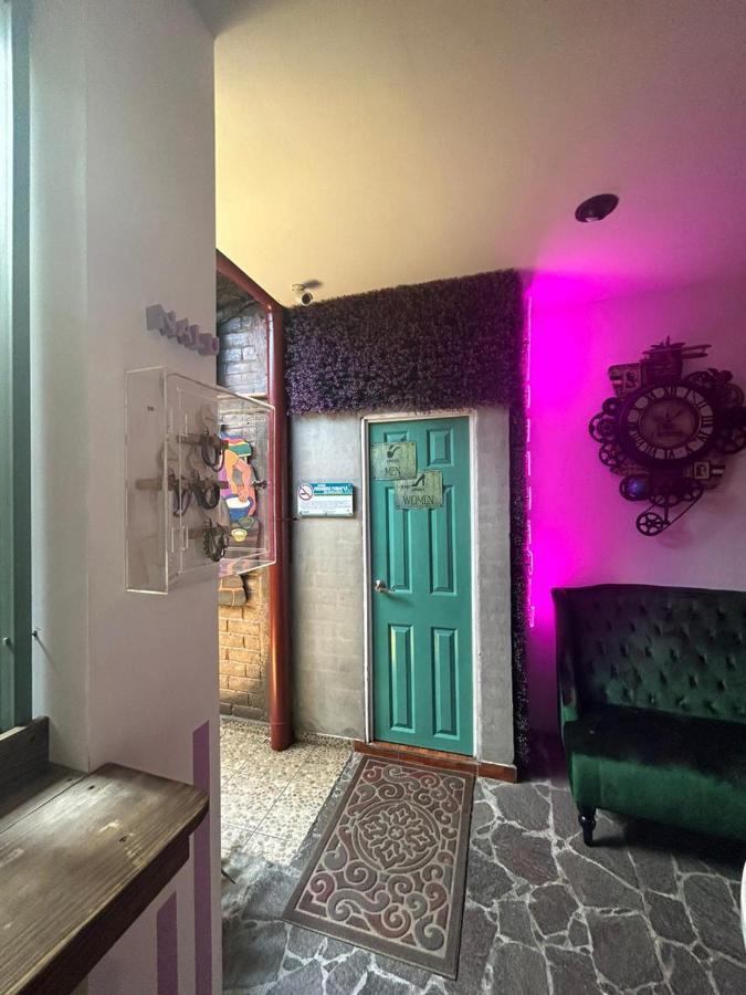 Velvet Hostal La Novena Santa Ana Exteriör bild